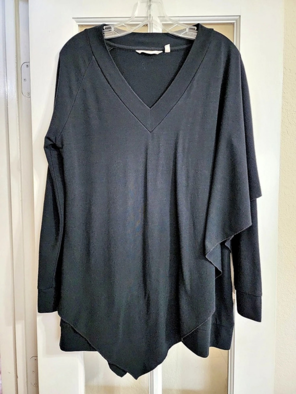 Soft Surroundings Madeline Tunic Black Poncho Cape Top S